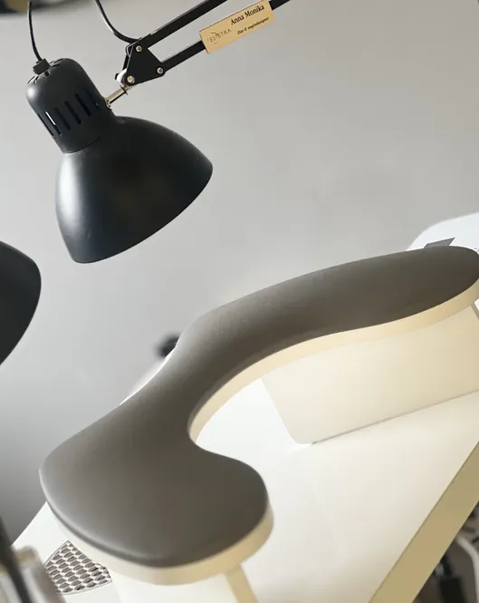 Hovedbilde Nail Arm Rest by DeiDai